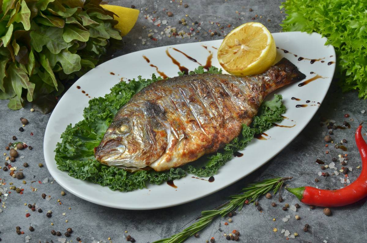 Дорадо на мангале с доставкой в г. Клин - Рыба на углях Дорадо на мангале с доставкой в г. Клин - Рыба на углях